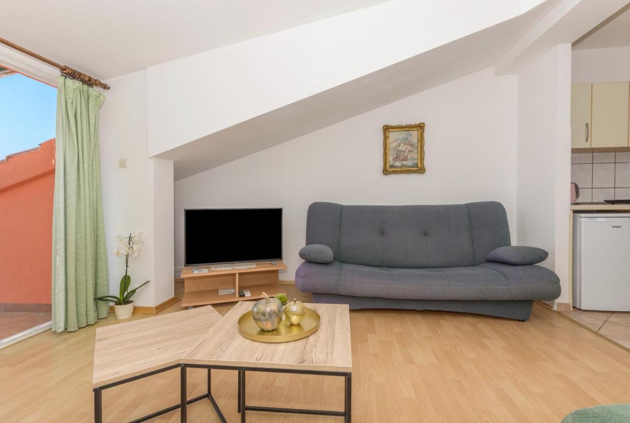Apartments Zoka Makarska Eksteriør billede