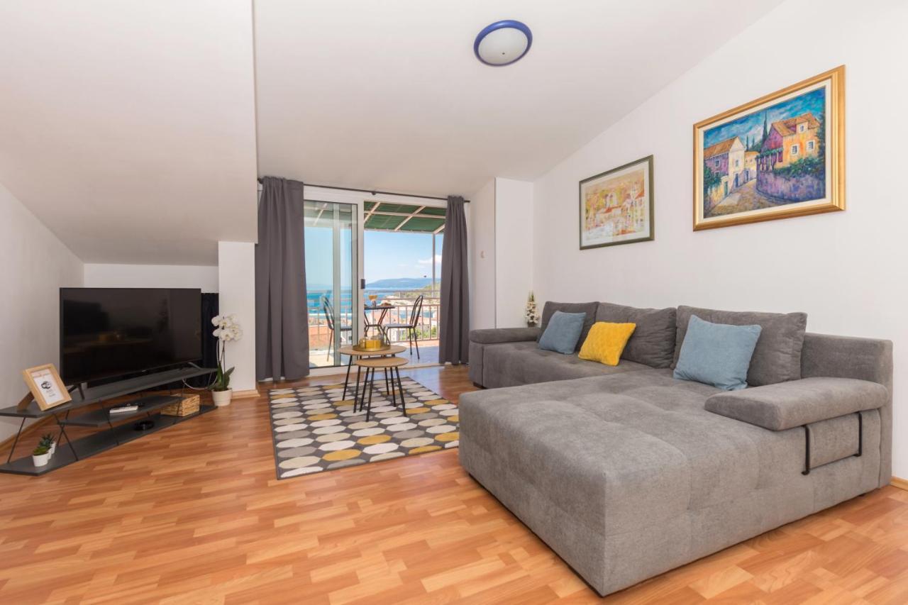 Apartments Zoka Makarska Eksteriør billede