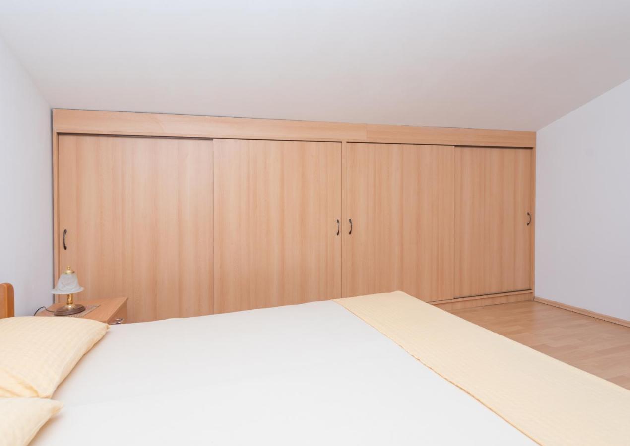 Apartments Zoka Makarska Eksteriør billede